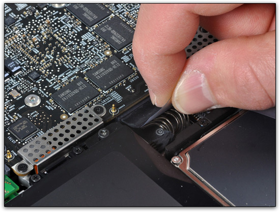 MacBook Pro de 17 dissecado