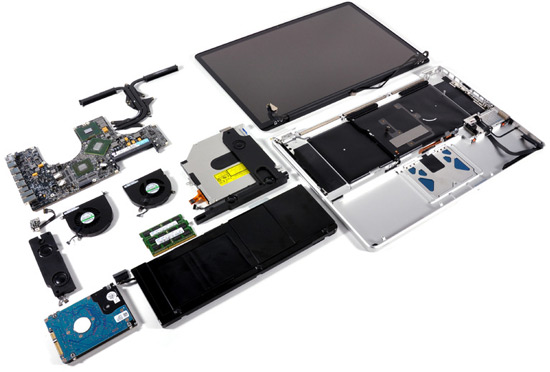 MacBook Pro de 17 dissecado