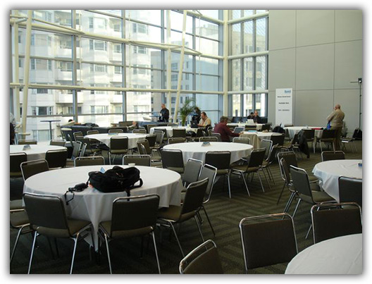 Lounge para os participantes das conferências