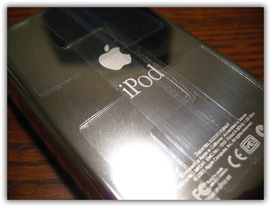 iPod escrito com a tipografia Apple Garamond