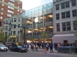 Apple Store Boston