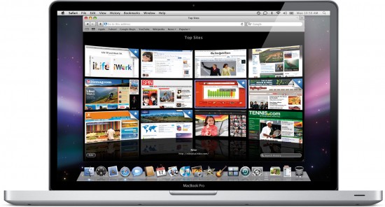 MacBook Pro de 17 polegadas rodando o Safari 4 Public Beta
