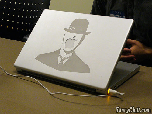PowerBook G4 René Magritte