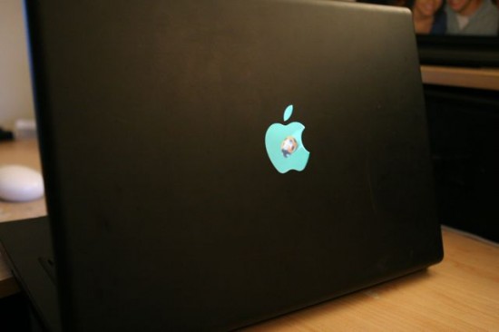Mod de LCD na maçã do MacBook