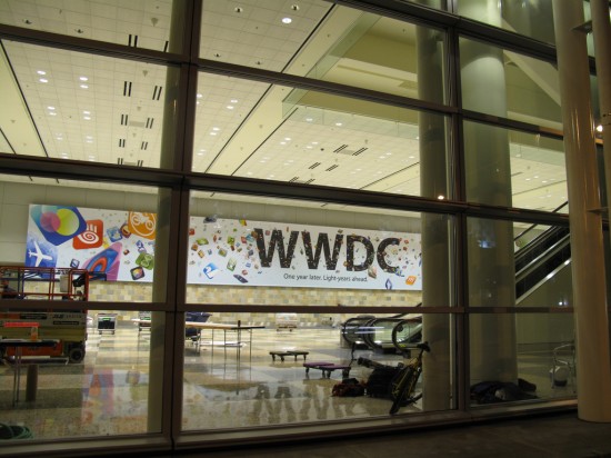 Moscone West sendo preparado para a WWDC '09
