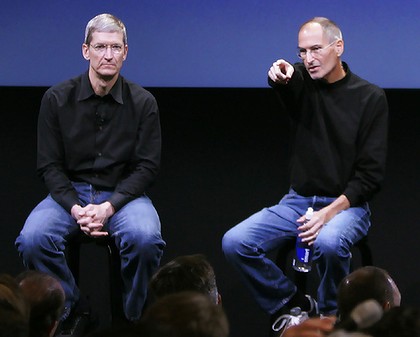 Tim Cook e Steve Jobs