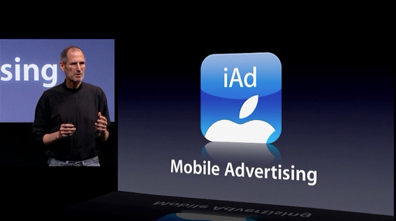 Steve Jobs apresentando iAd