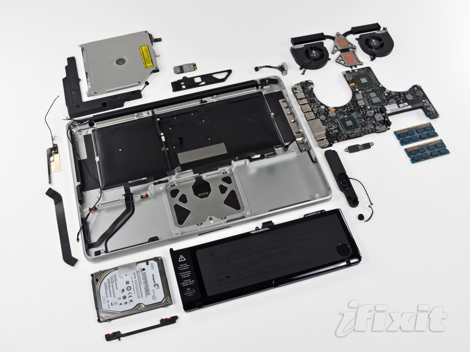 iFixit desmonta novo MacBook Pro de 15 polegadas
