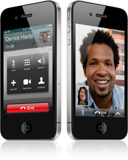iPhone 4 rodando o FaceTime