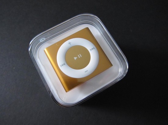 Unboxing do iPod shuffle 4G