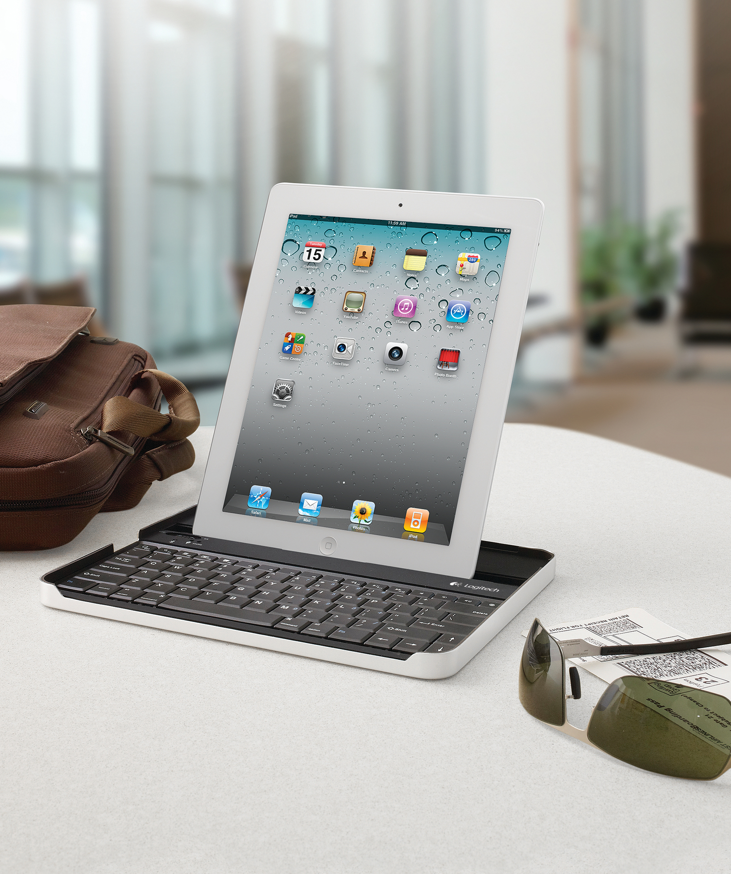 Logitech Keyboard Case com iPad 2
