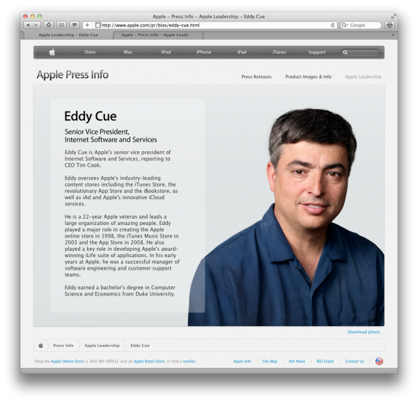 Eddy Cue como vice-presidente sênior de softwares e serviços de internet na Apple