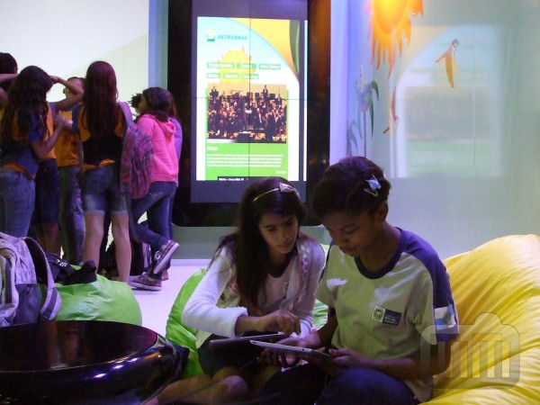 Apple na XV Bienal do Livro Rio