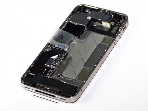 iPhone 4S na iFixit