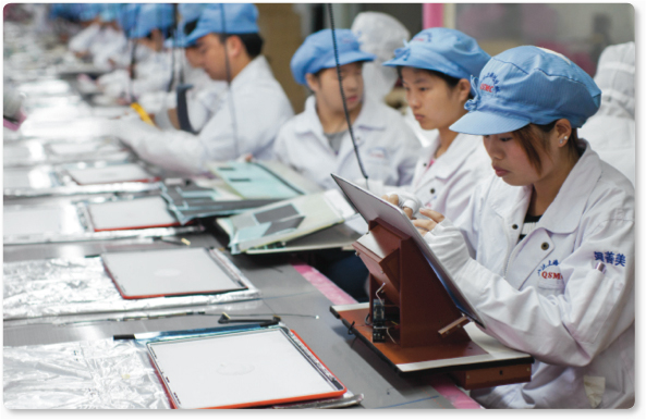 Trabalhadores em fábricas de parceiras da Apple
