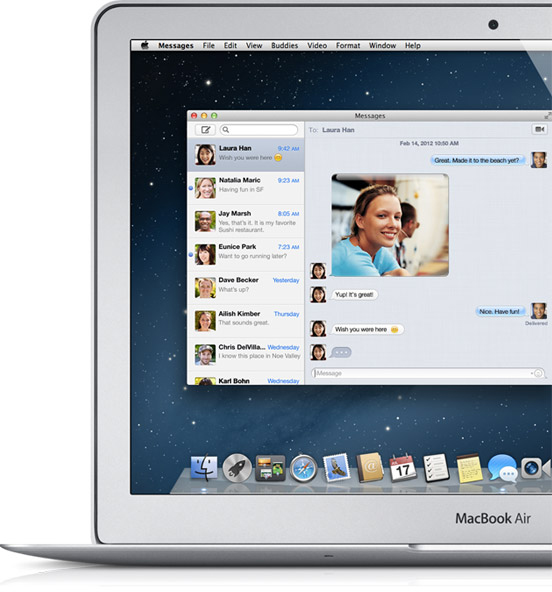 Messages do OS X Mountain Lion num MacBook Air cortado