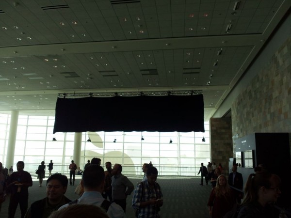 Banner coberto no Moscone - WWDC 2012