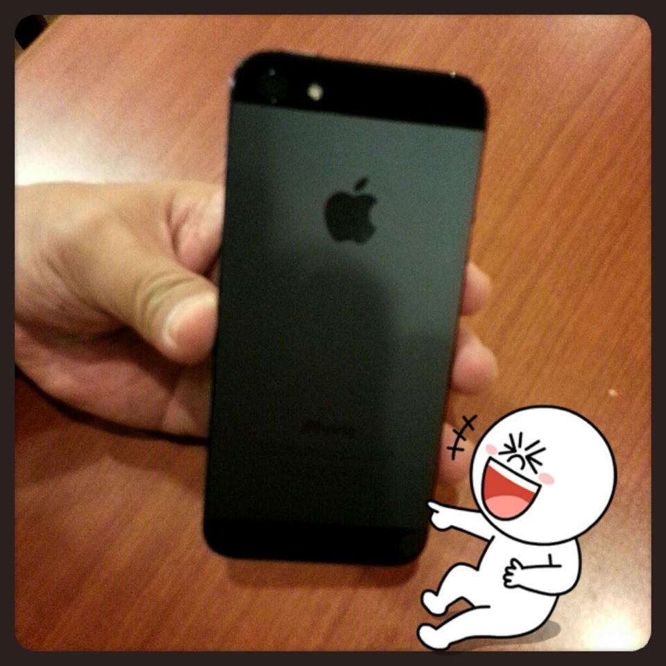 Foto do iPhone 5 publicada por ministro de informações de Taiwan