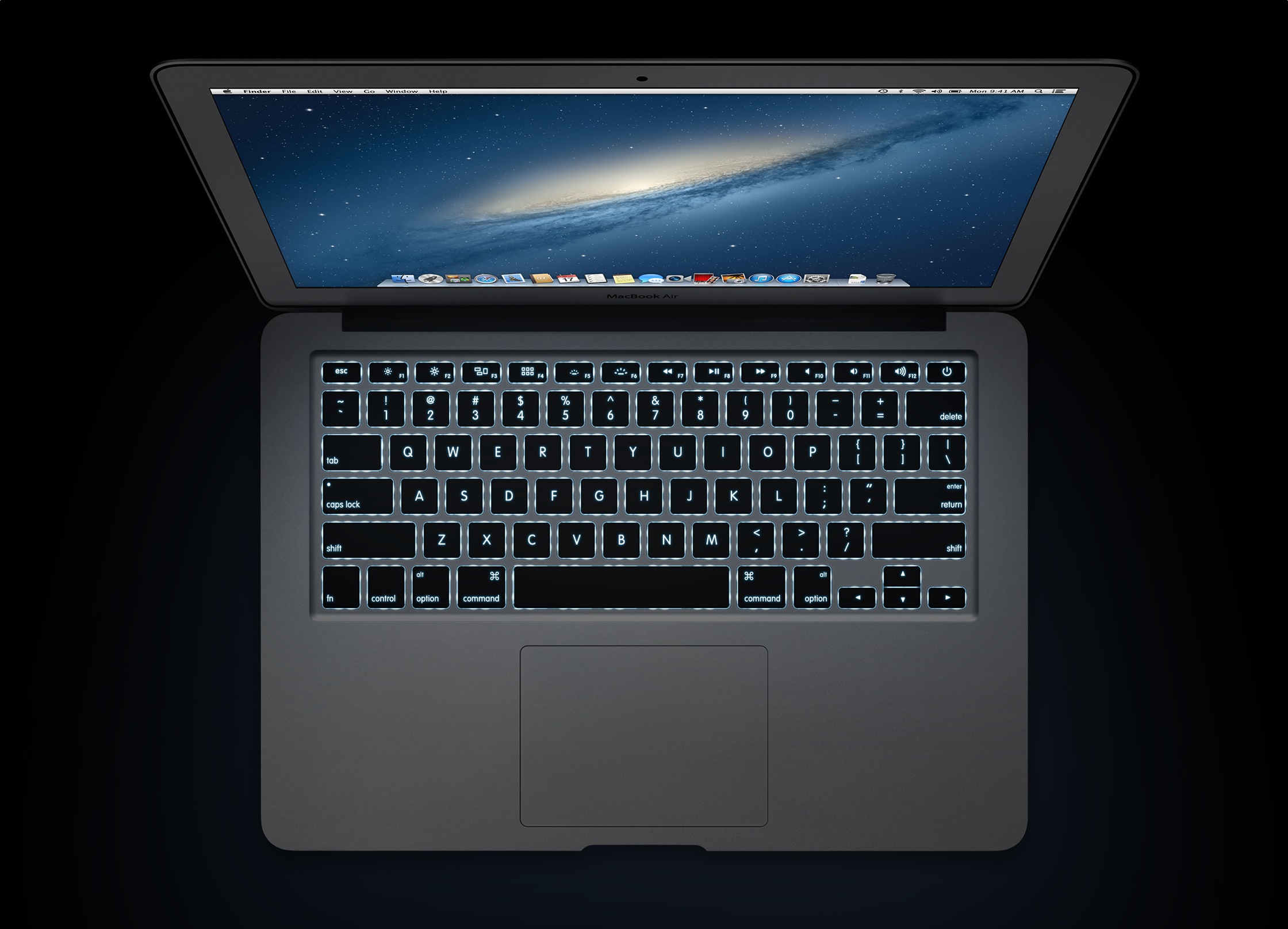 MacBook Air com teclado iluminado