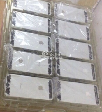 iPhone 5S em produção