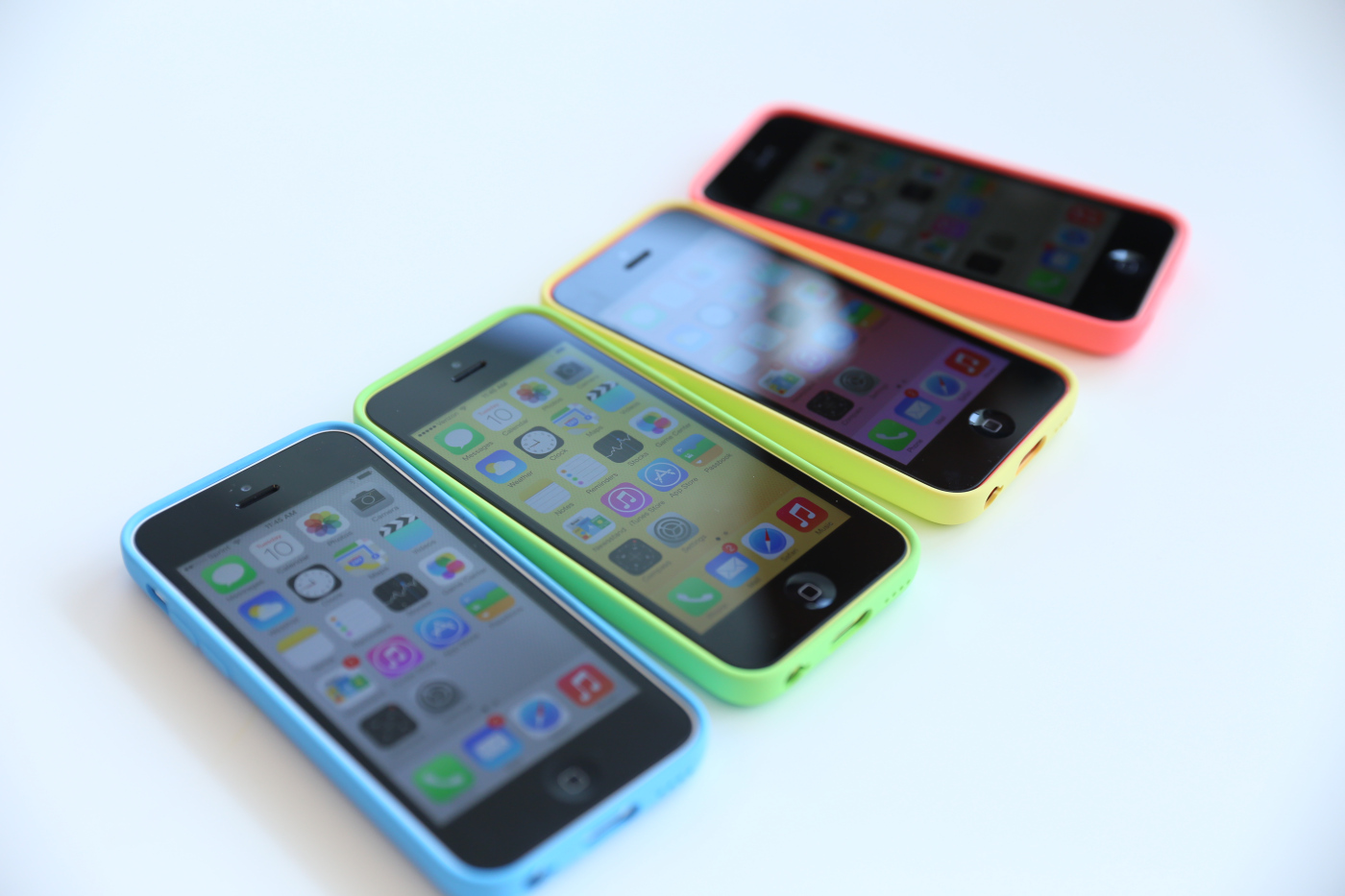 Linha de iPhones 5c coloridos