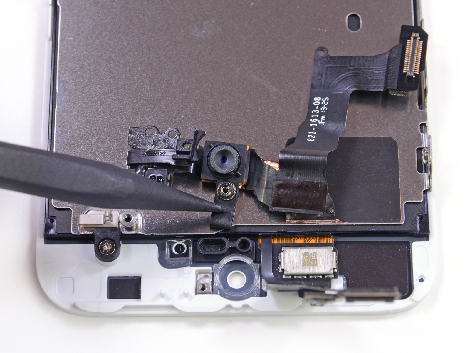 Desmontagem do iPhone 5s dourado - iFixit
