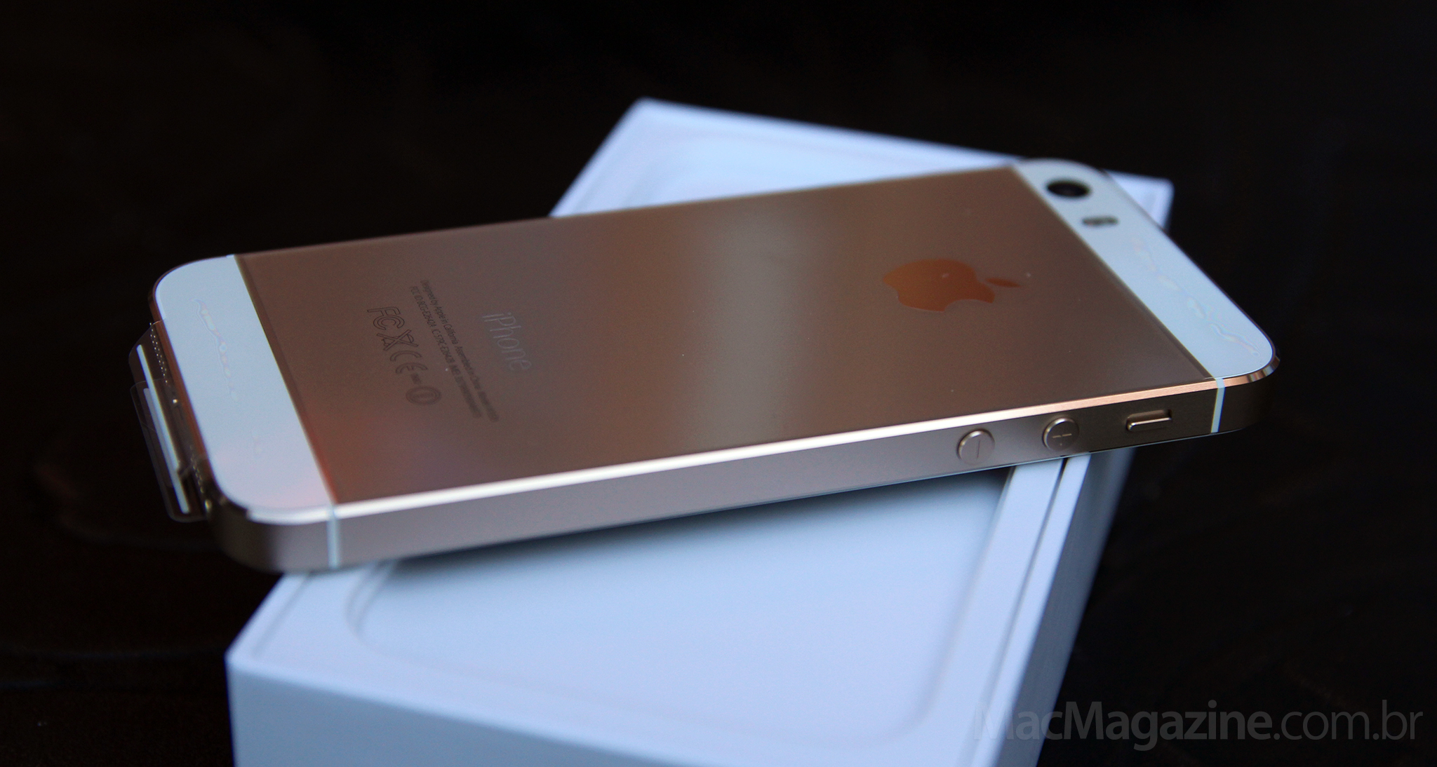 iPhone 5s dourado
