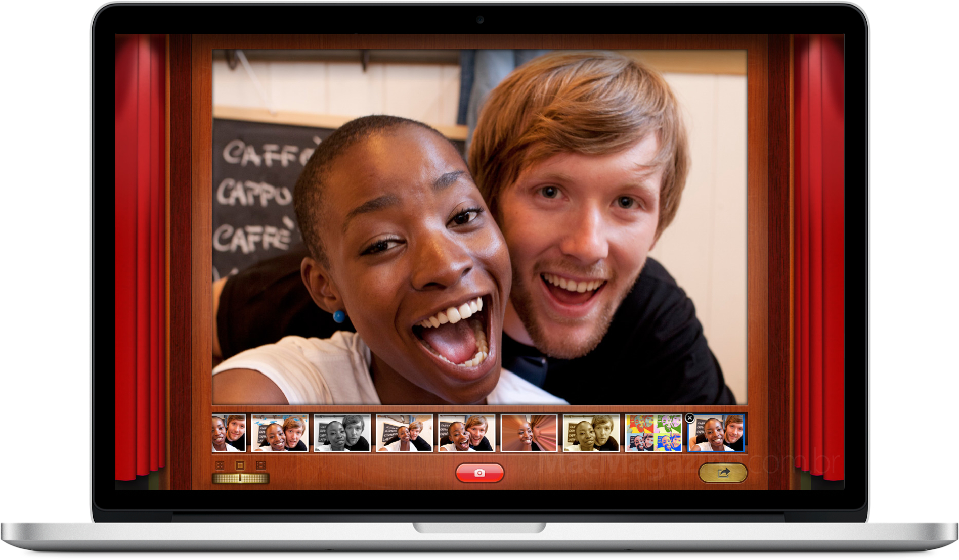 App Photo Booth rodando num MacBook Pro Retina
