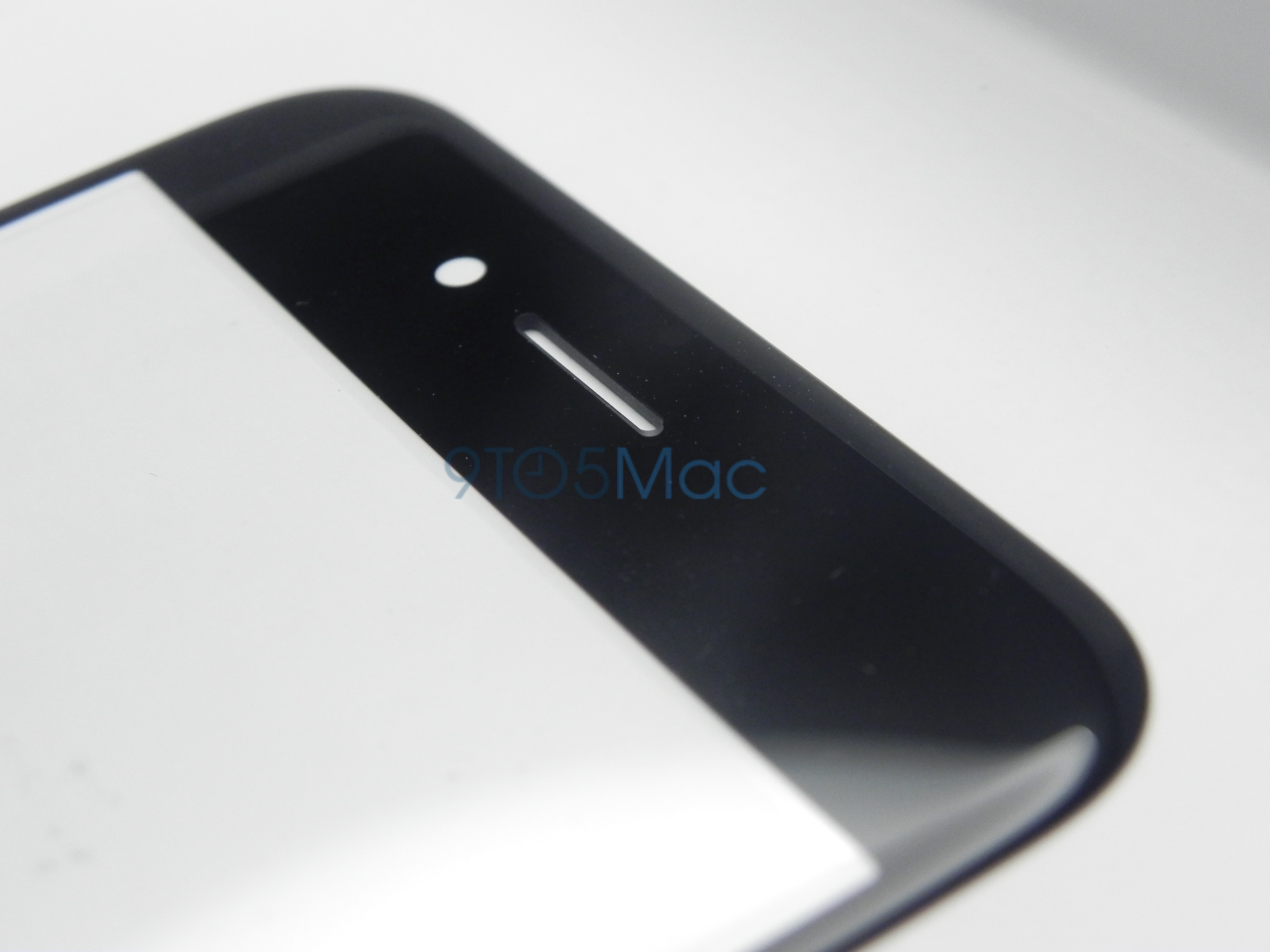 Suposto painel frontal do “iPhone 6” de 4,7 polegadas