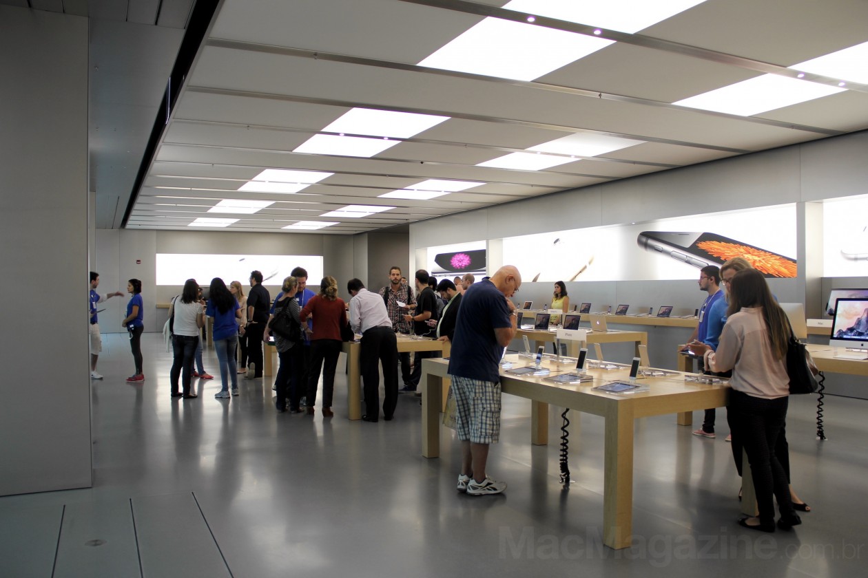 Lançamento dos iPhones 6 e 6 Plus na Apple Store, VillageMall