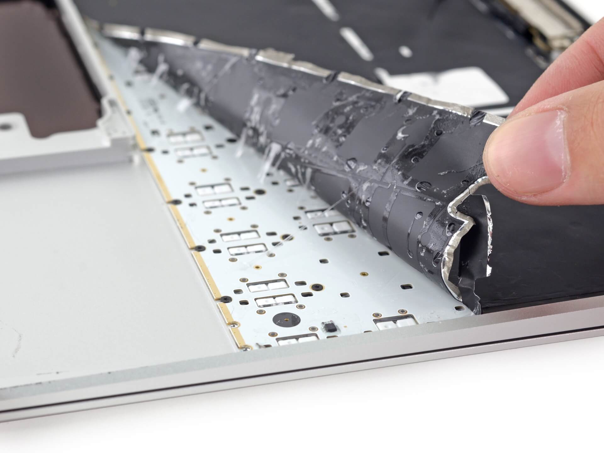 Desmontagem do novo MacBook - iFixit