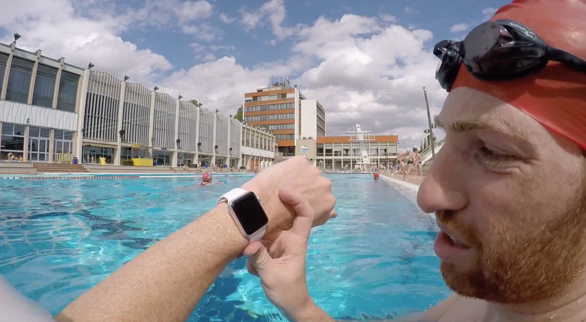 Teste do Apple Watch na água