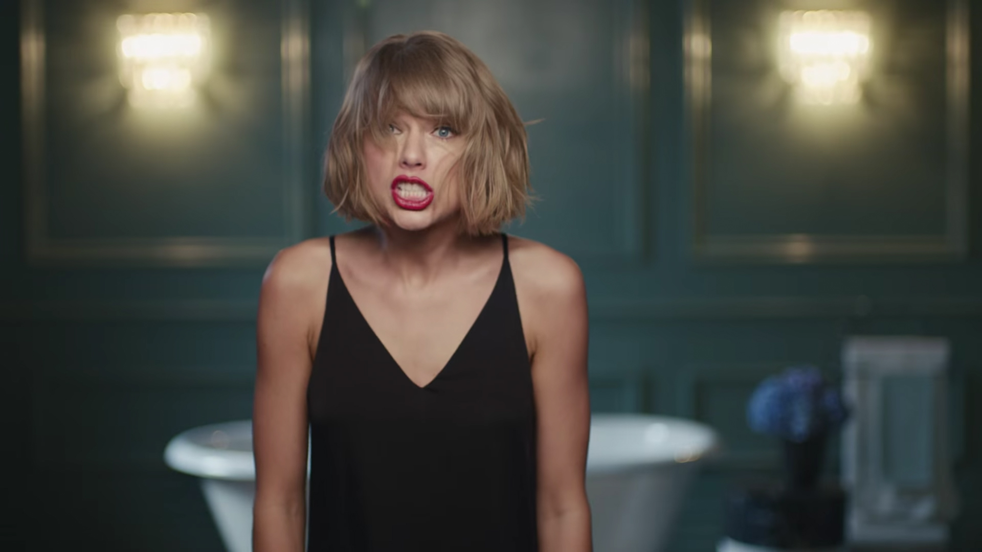 Taylor Music em comercial do Apple Music