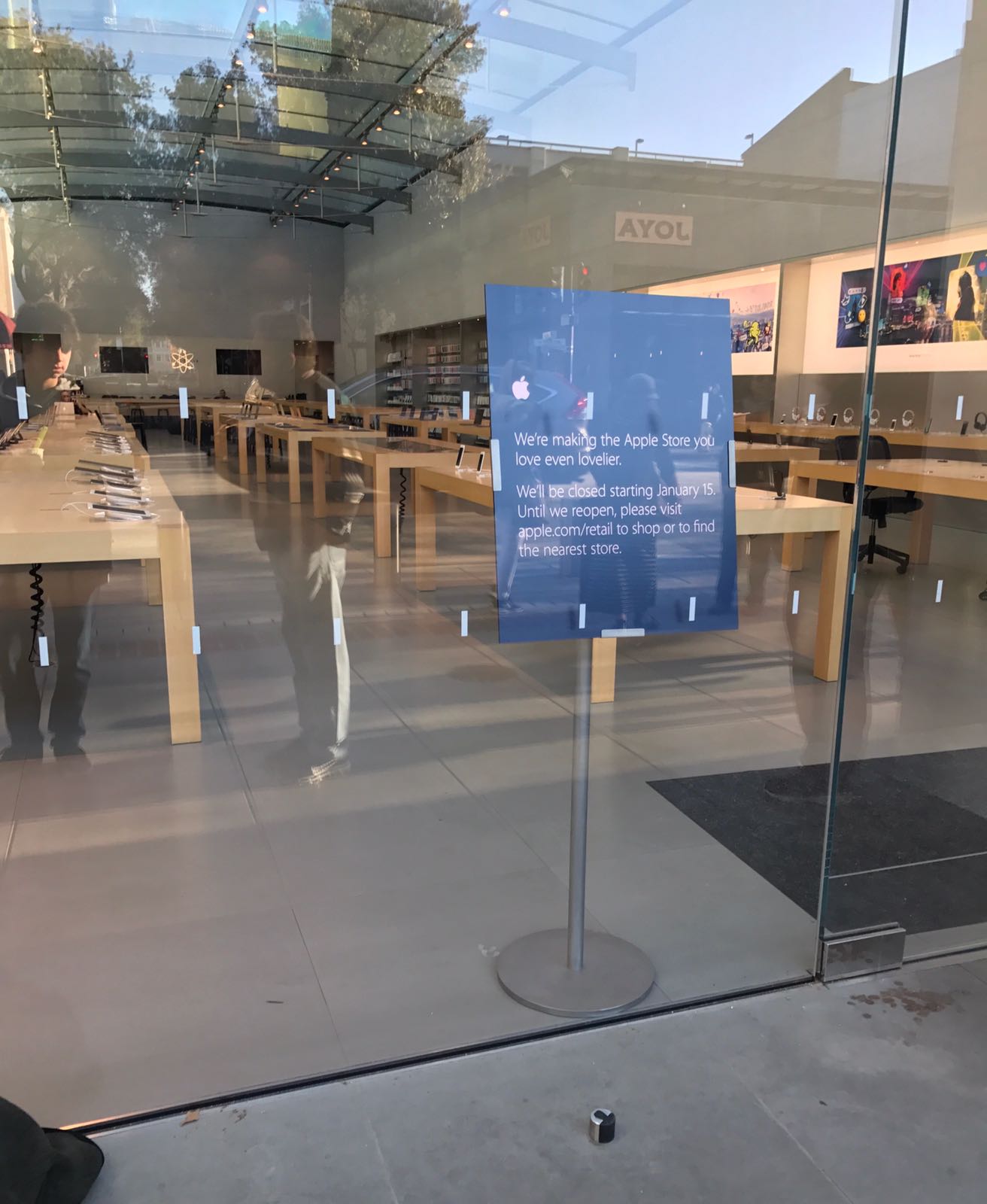 Apple Palo Alto fechada para renovação