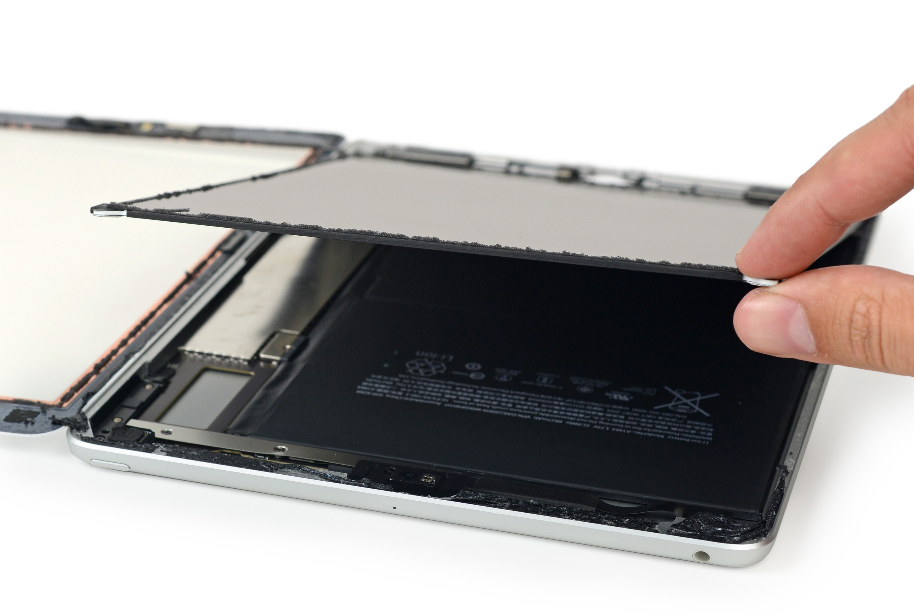 Novo iPad de 9,7 polegadas desmontado pela iFixit
