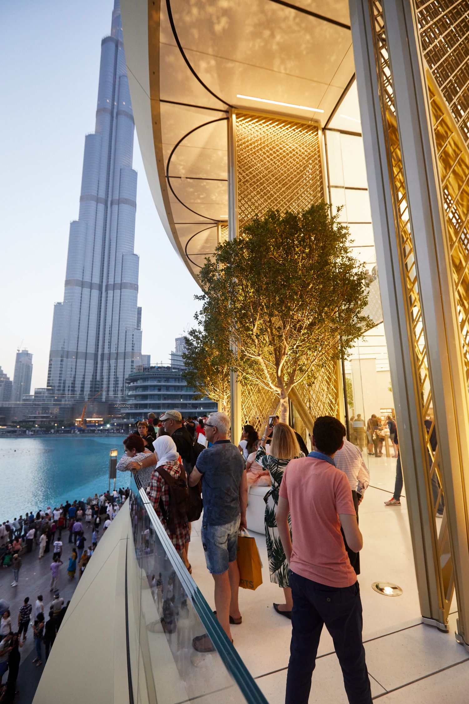 Inauguração da Apple Dubai Mall