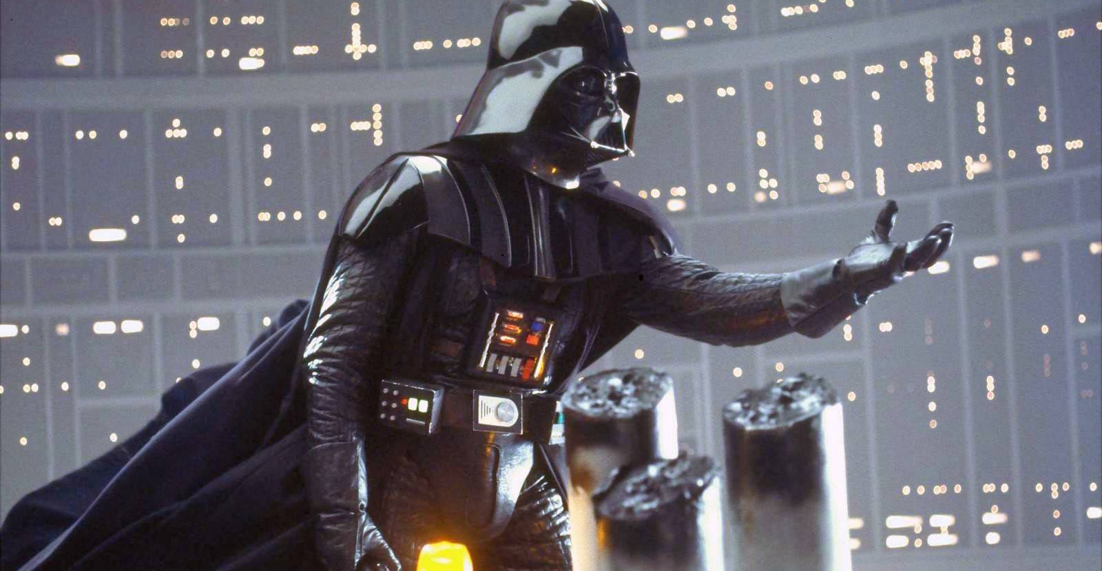 Darth Vader estendendo a mão