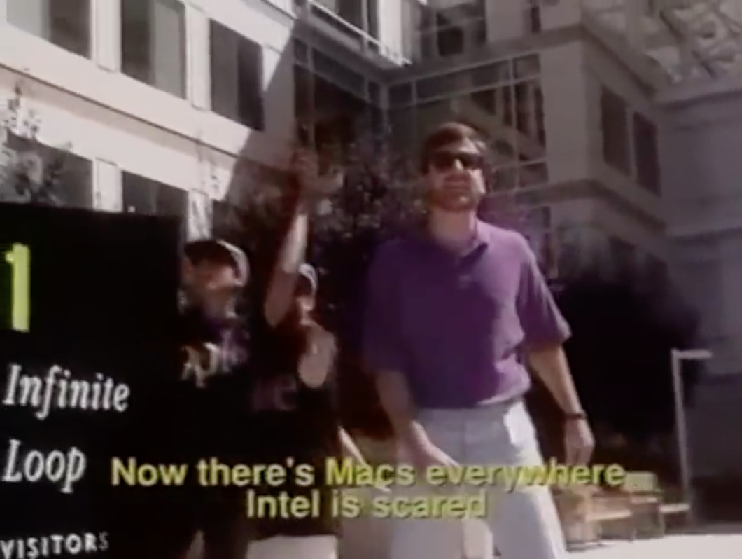 Videoclipe paródia de empregados da Apple tirando sarro da Microsoft nos anos 90