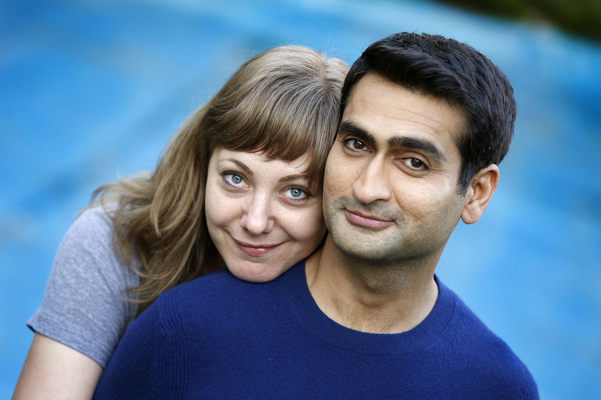 Kumail Nanjiani e Emily V. Gordon, da série original da Apple "Little America"