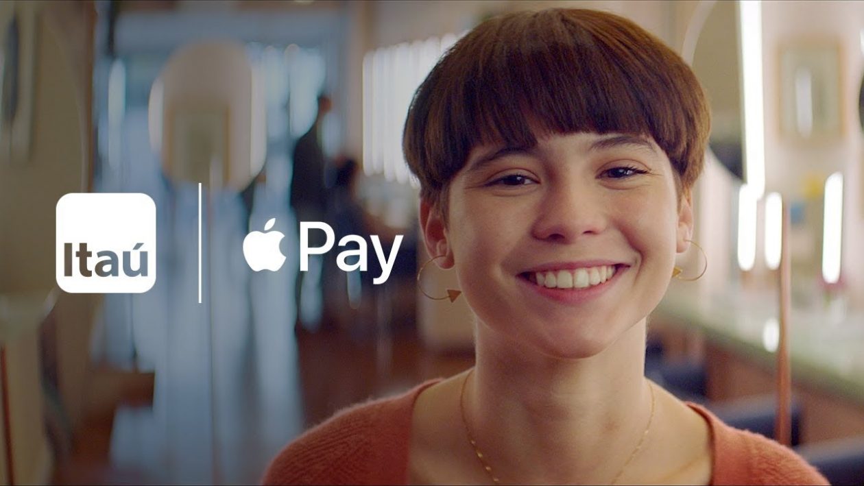 Comercial do Itaú para o Apple Pay