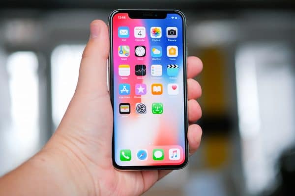iPhone X