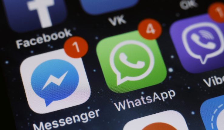 Ícones do Messenger, WhatsApp, Facebook e Viber no iPhone