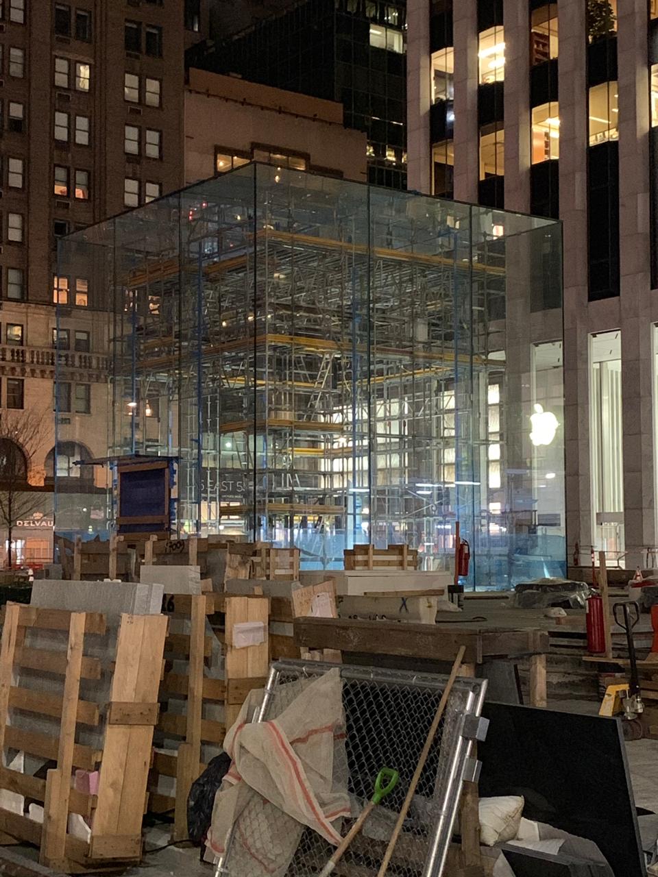 Obras na Apple Fifth Avenue