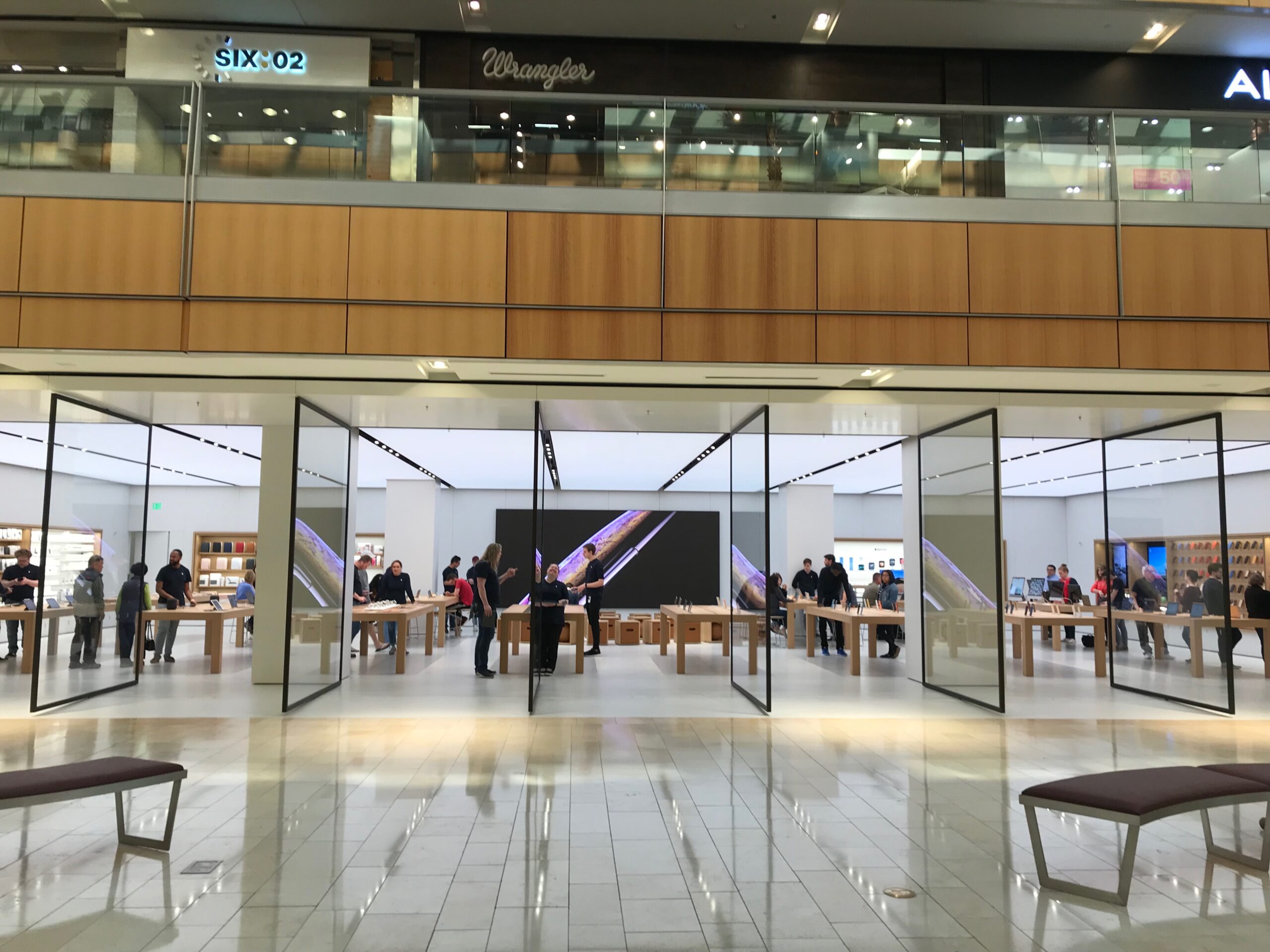 Nova Apple Galleria Dallas, no Texas (foto: Eduardo Renzetti Cardoso)