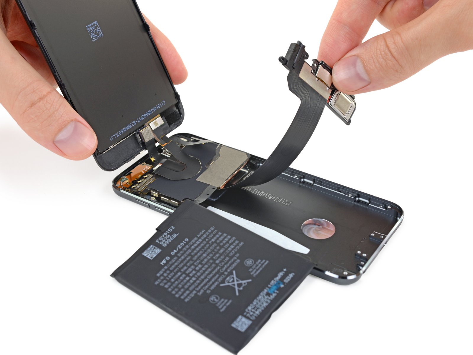 iPod touch de sétima geração desmontado pela iFixit