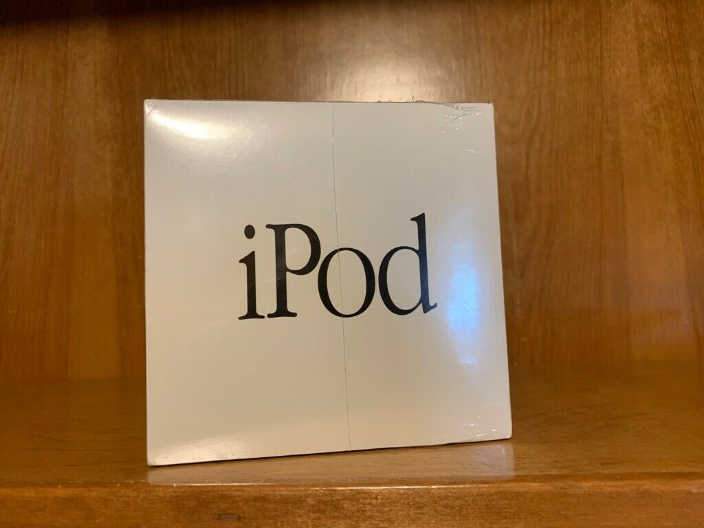 iPod de primeira geração lacrado na caixa à venda no eBay