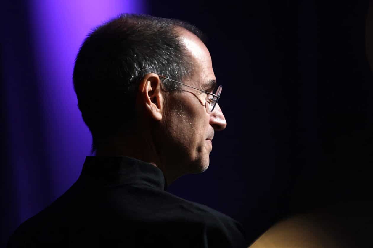 Steve Jobs Archive divulga cartas motivacionais escritas por Tim Cook, Jony Ive e mais