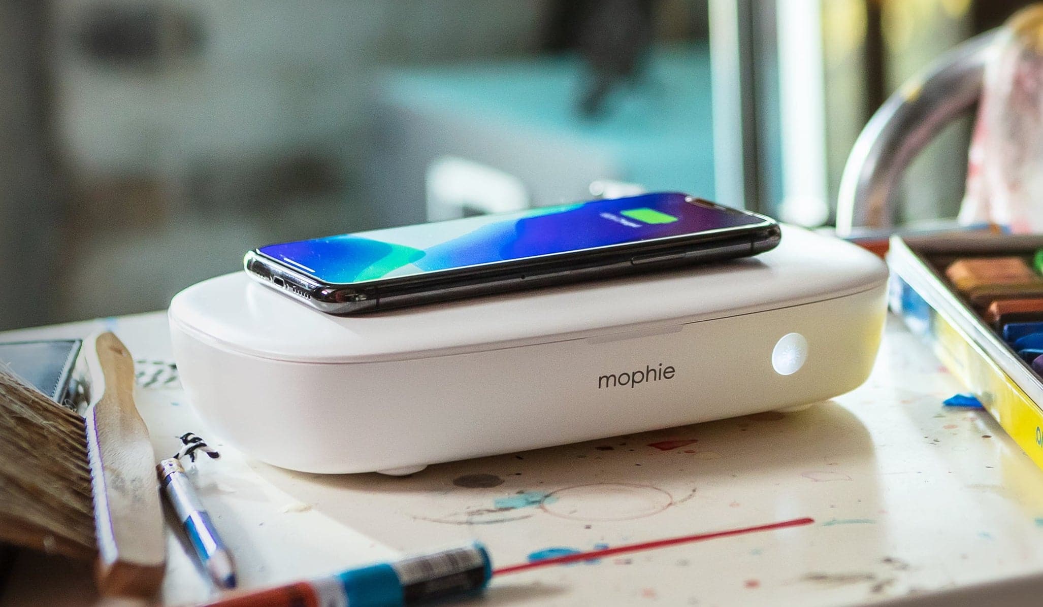 mophie UV Sanitizer, higienizador ultravioleta para smartphones