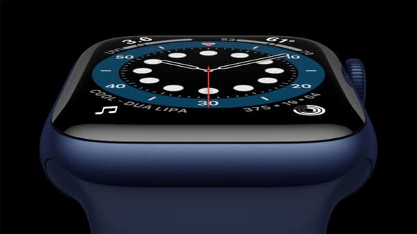 Apple Watch Series 6 de alumínio na cor azul