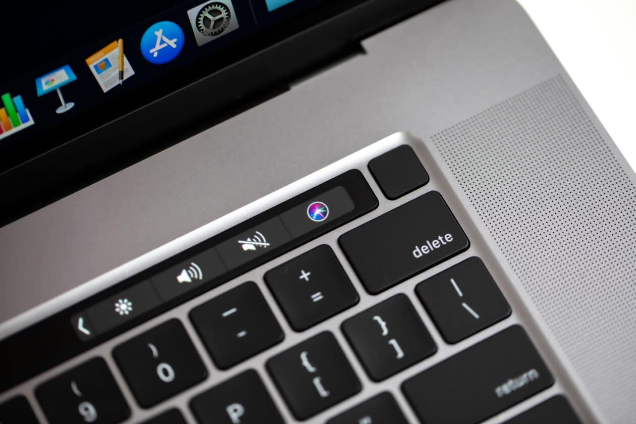 Referência a novo MacBook Pro de 16" surge no Boot Camp [atualizado